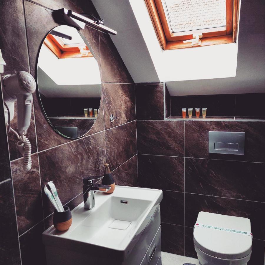 Stars Lux Room ベオグラード エクステリア 写真